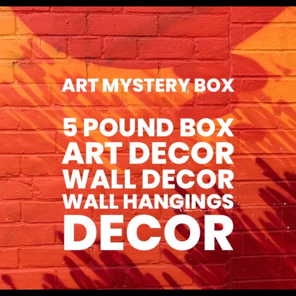 🚫 SOLD 🚫 5 lb Art Mystery Box